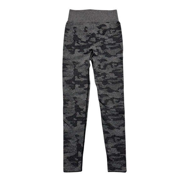RawGear Camo Seamlessss Leggings NWOT Women’s Size XS Black Gray Activewear Gym - Picture 1 of 7